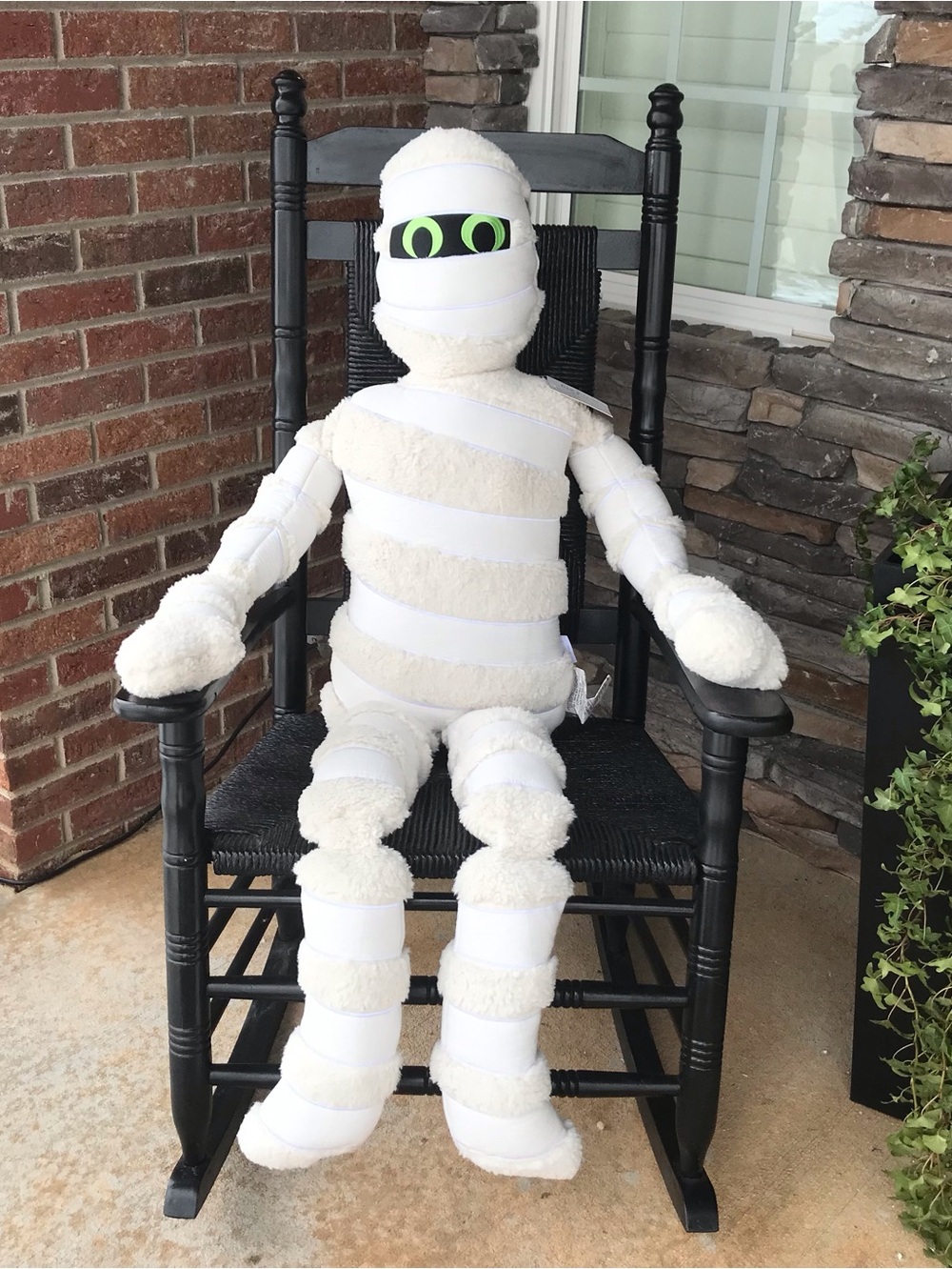 ISAAC MIZRAHI 5ft Mummy Glow in the Dark Halloween Pillow NEW